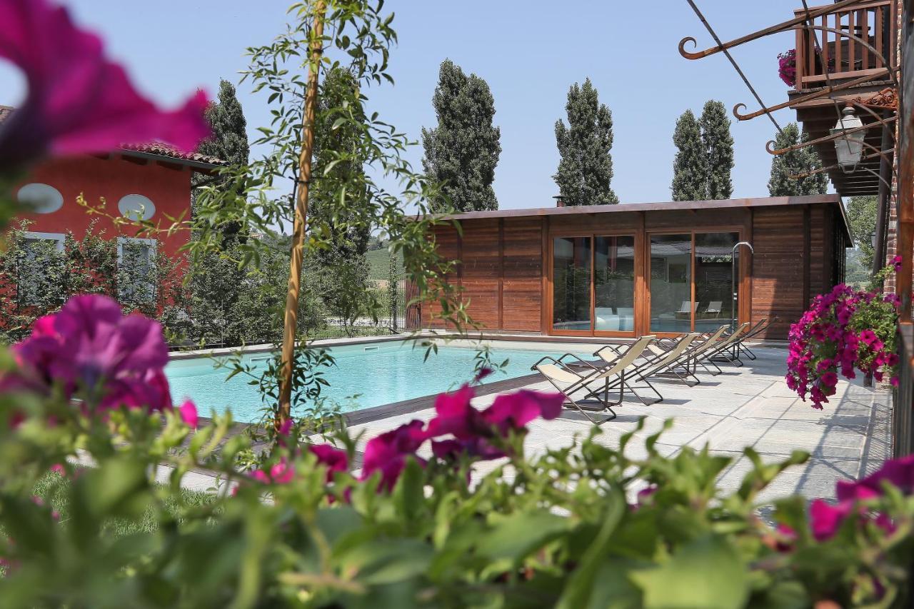 Agriturismo Malabaila กานาเล ภายนอก รูปภาพ