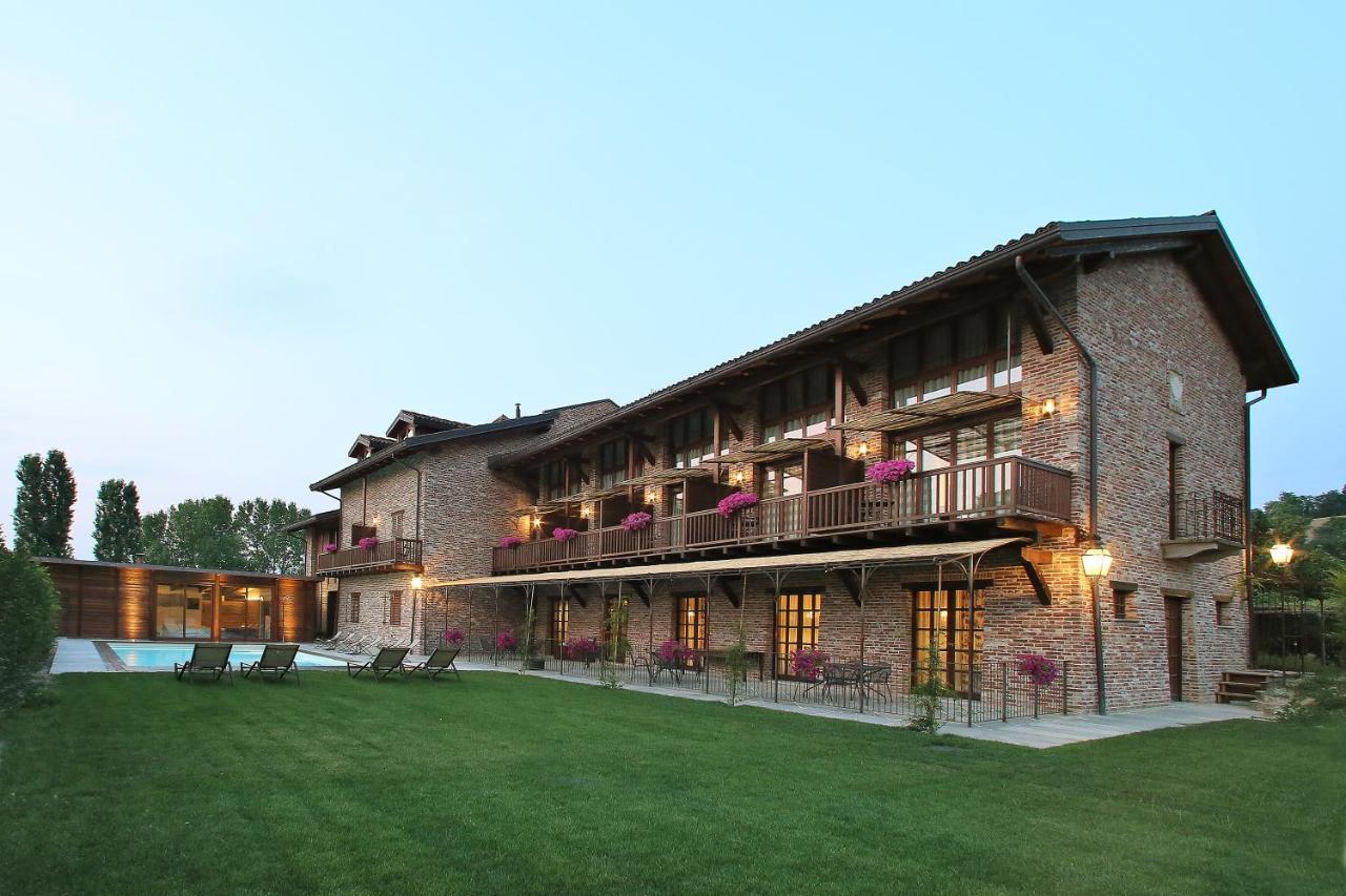 Agriturismo Malabaila กานาเล ภายนอก รูปภาพ